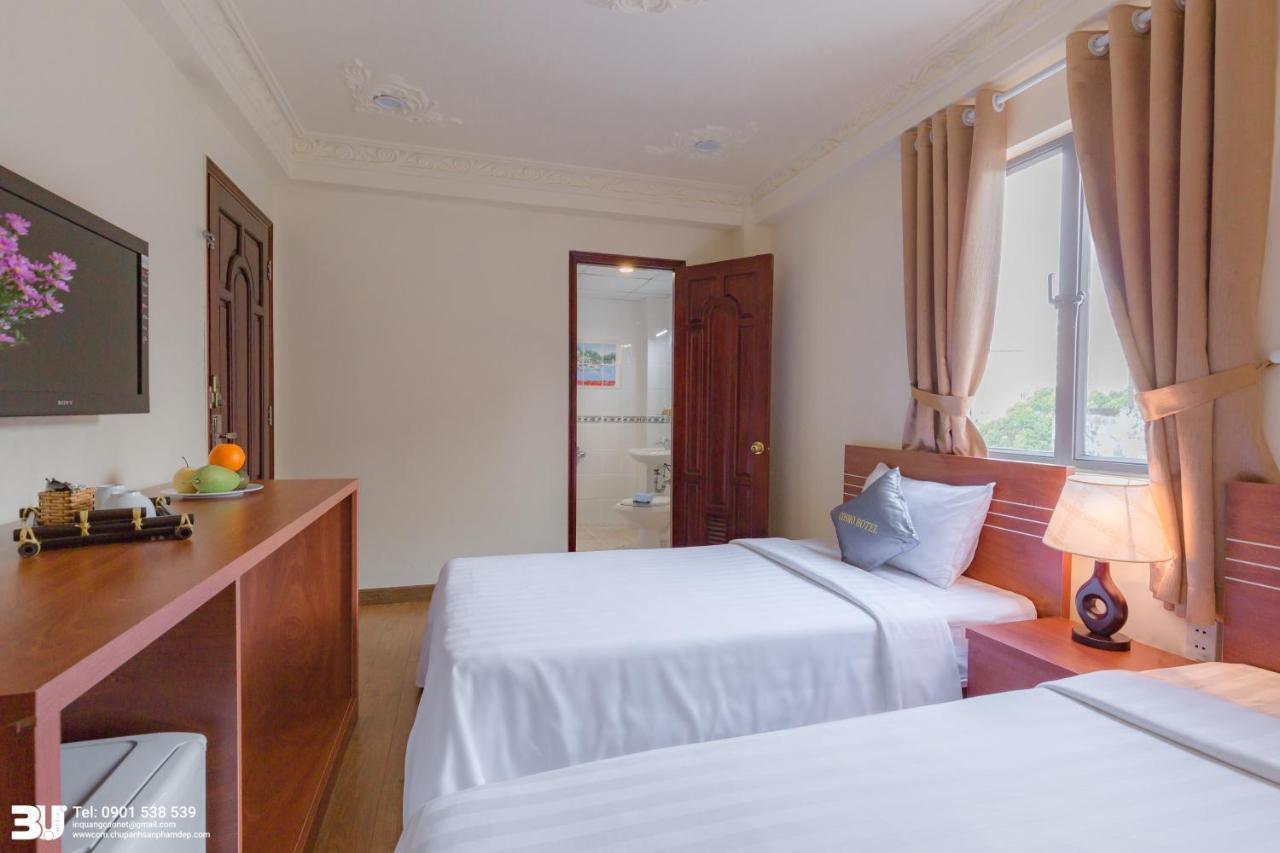הו צ'י מין סיטי Cosmo Square Hotel מראה חיצוני תמונה